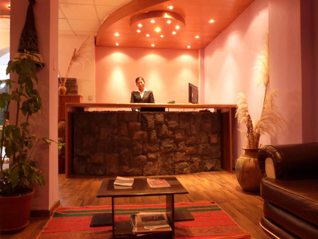 Cantuta Inn Puno Bagian luar foto