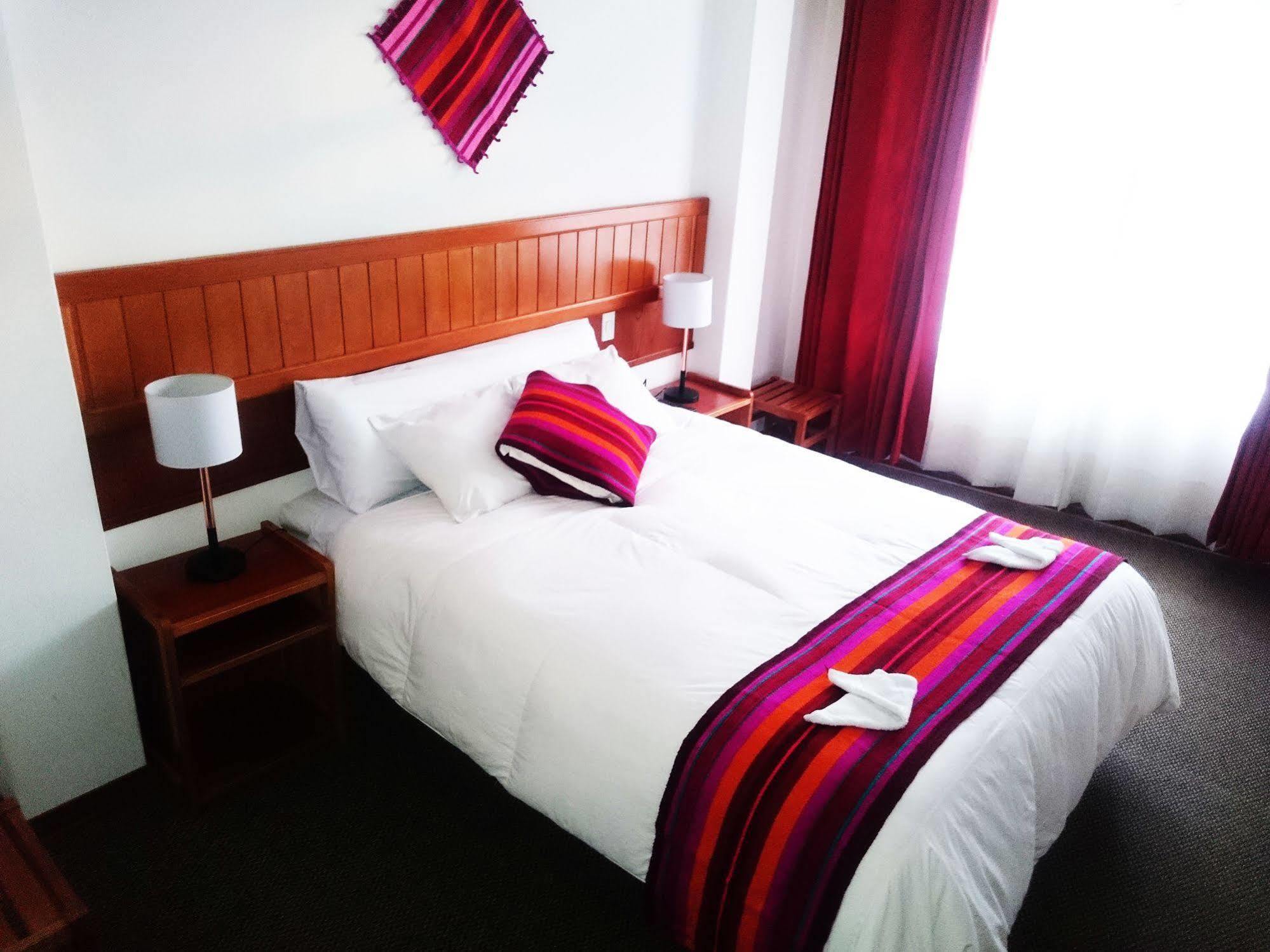Cantuta Inn Puno Bagian luar foto