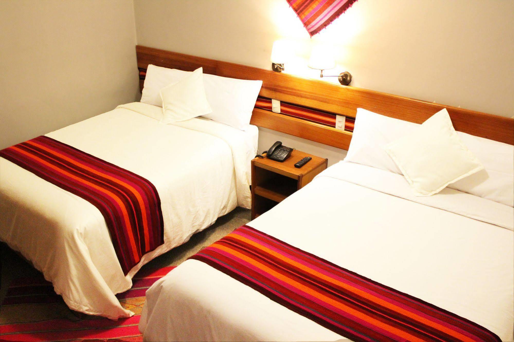 Cantuta Inn Puno Bagian luar foto
